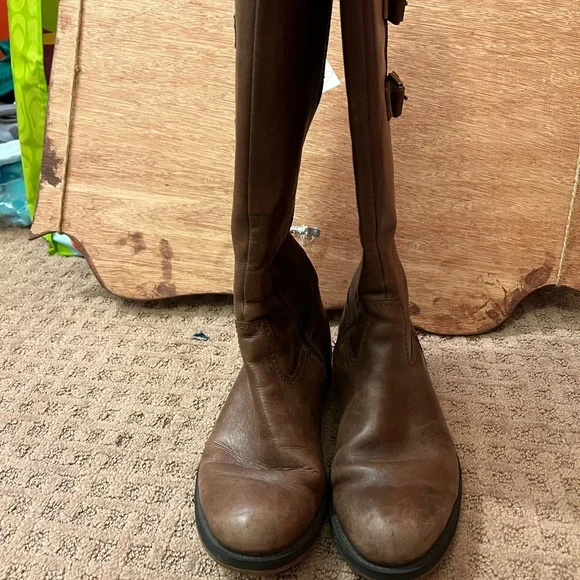 ECCO leather boots. Lightly wore.  Excellent condition! - Picture 6 of 8